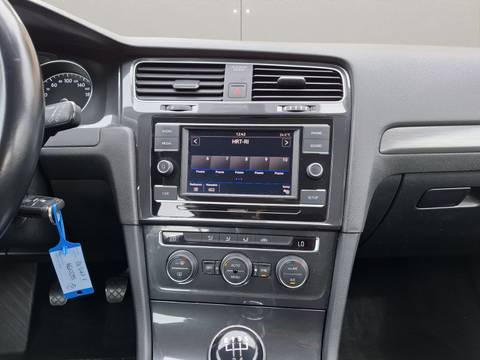 2019 Volkswagen Golf — sličica 17