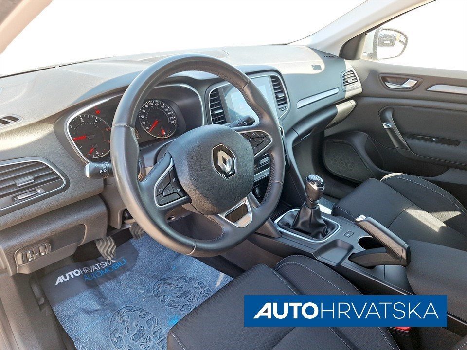 2022 Renault Megane — fotografija 6