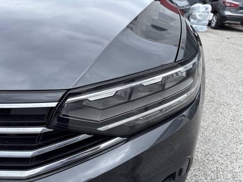 2022 Volkswagen Passat Variant — sličica 13