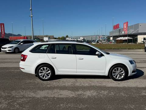 2018 Škoda Octavia — sličica 4