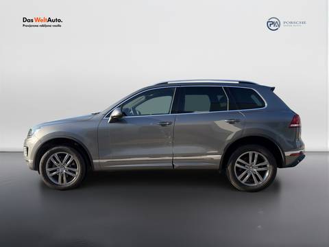 2016 Volkswagen Touareg R-Line — sličica 8
