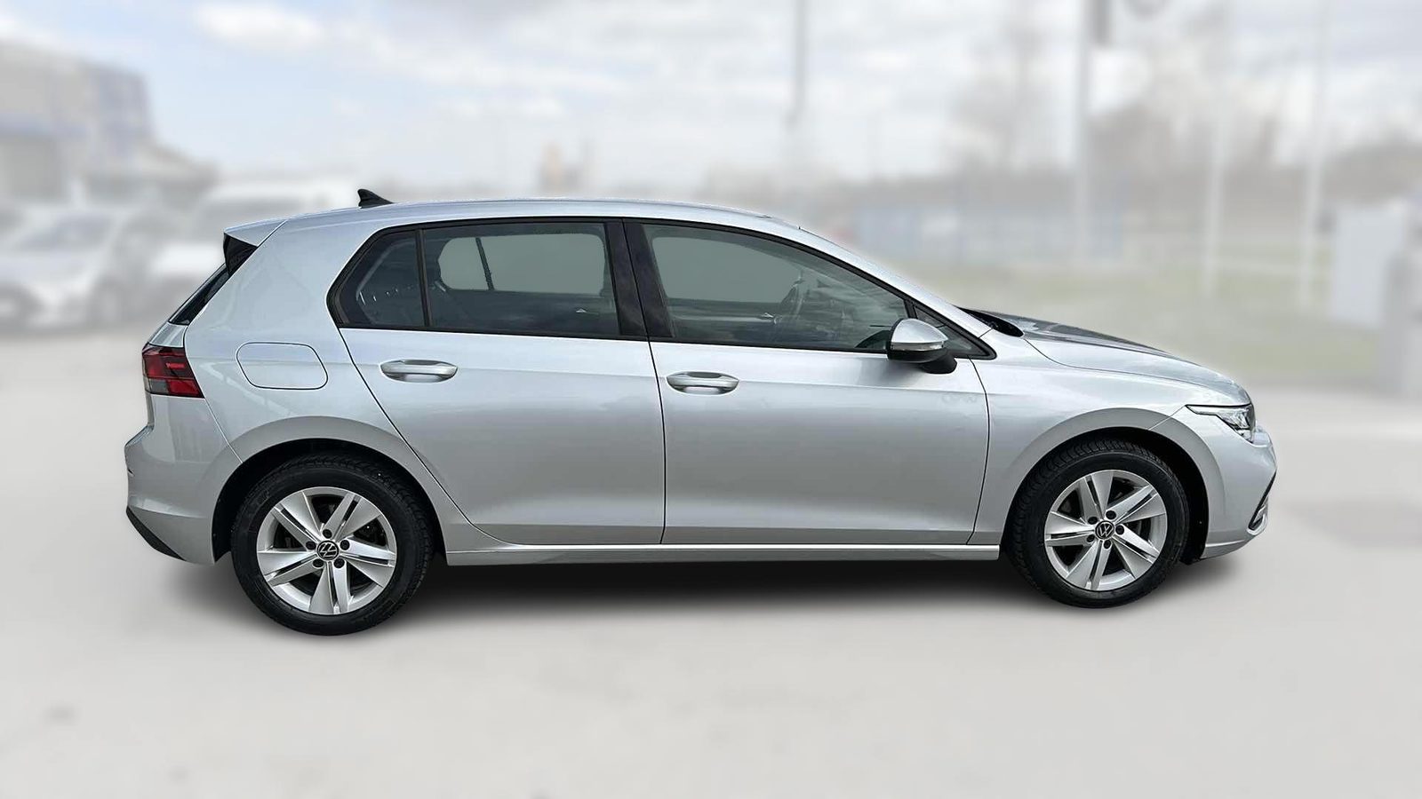 2024 Volkswagen Golf — fotografija 8
