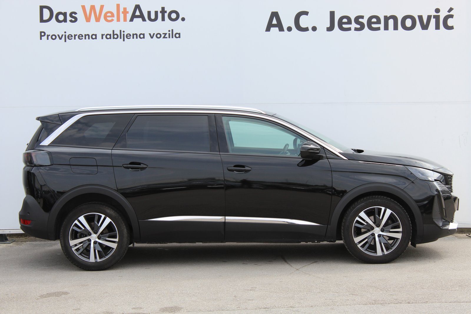 2022 Peugeot 5008 — fotografija 4