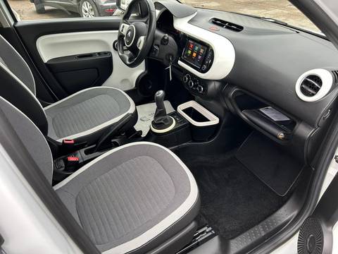 2018 Renault Twingo — sličica 15