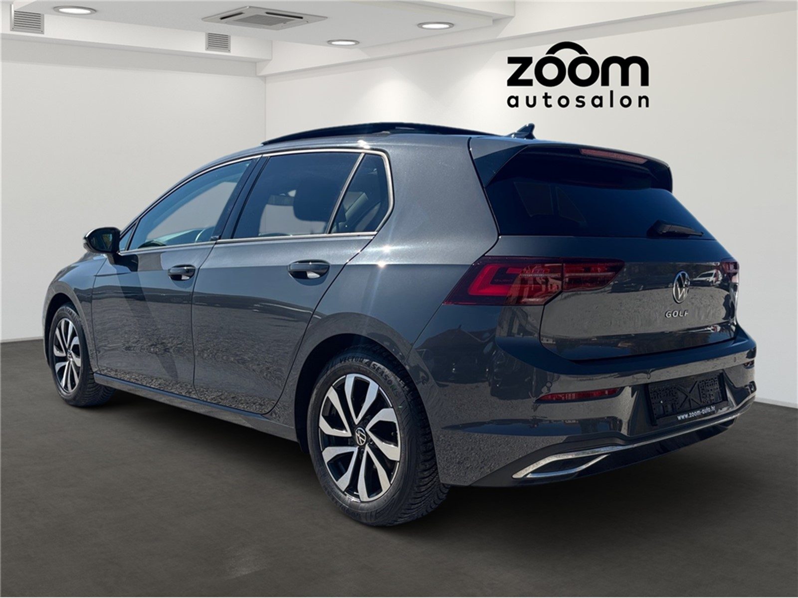 2022 Volkswagen Golf — fotografija 3