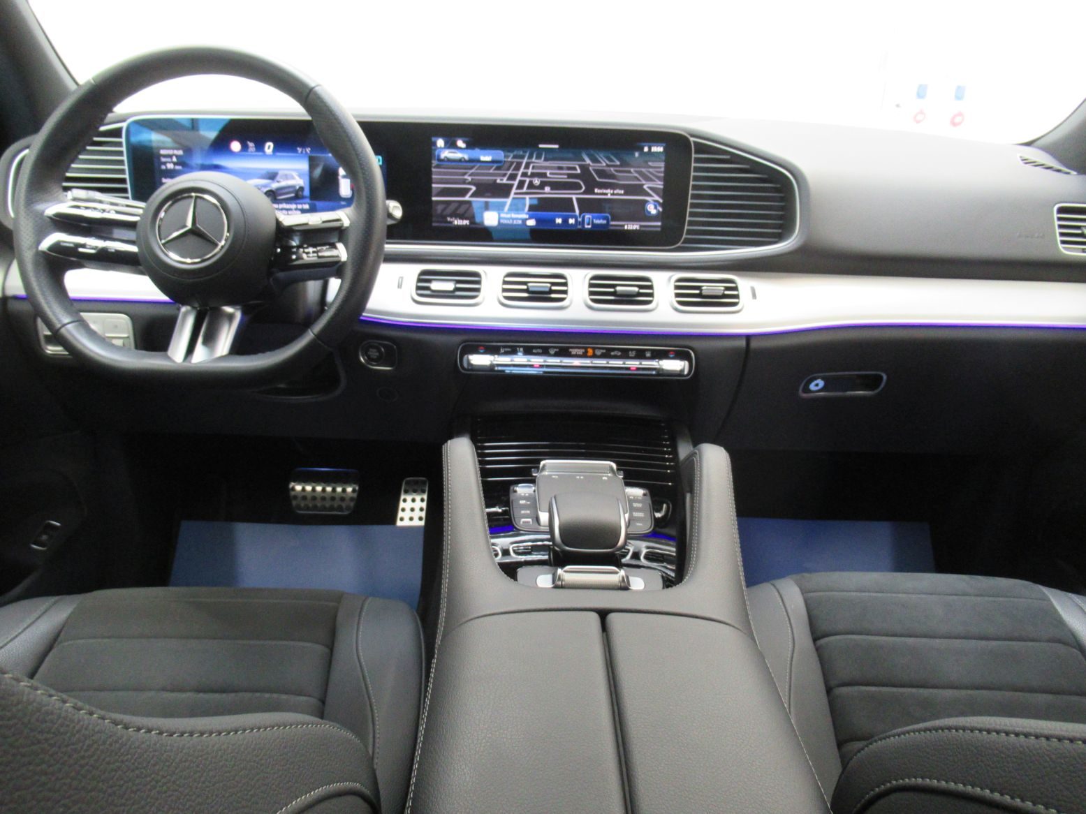2025 Mercedes-Benz GLE — fotografija 14