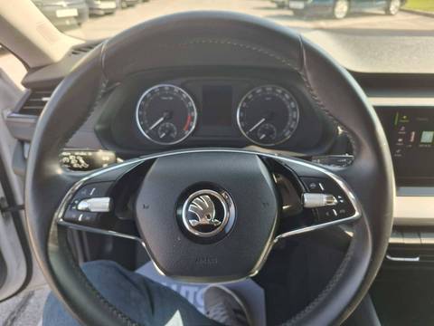2021 Škoda Octavia — sličica 21