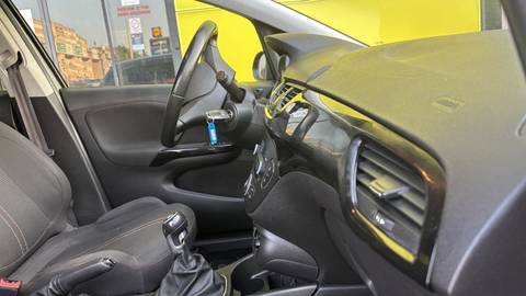 2018 Opel Corsa — sličica 10