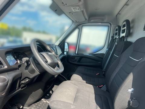 2023 Iveco DAILY — sličica 9