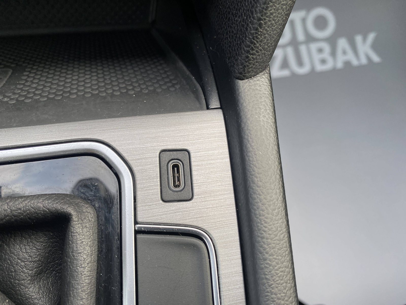 2020 Volkswagen Passat Variant — fotografija 23