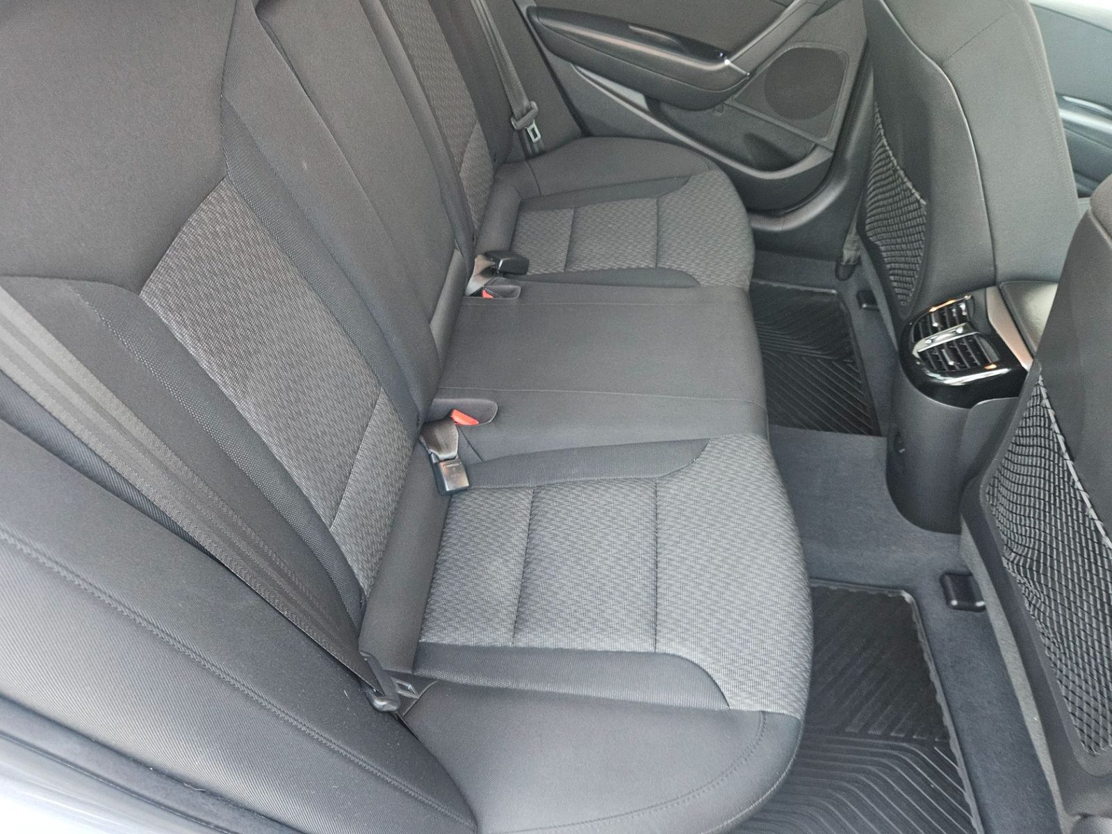 2018 Hyundai i40 — fotografija 17