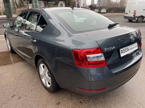 2019 Škoda Octavia — sličica 7