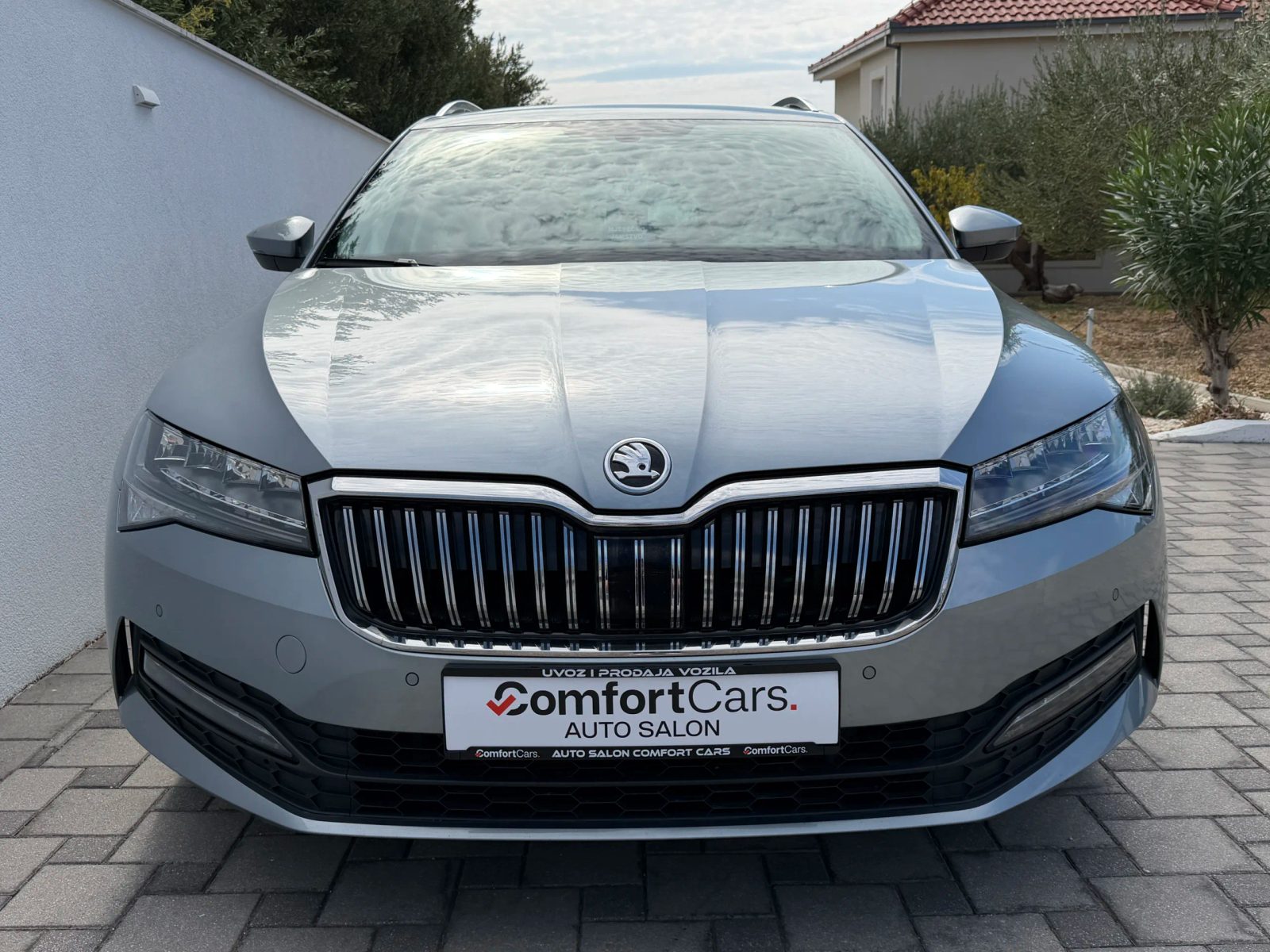 2021 Škoda Superb — fotografija 9