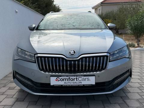 2021 Škoda Superb — sličica 9