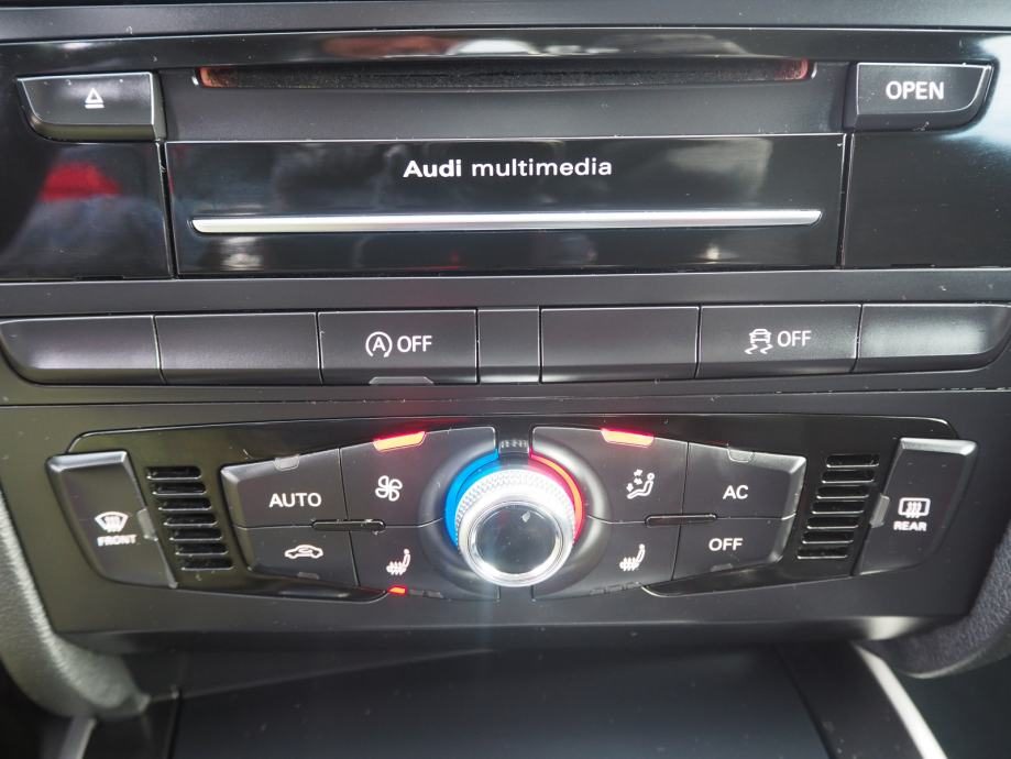 2014 Audi A4 — fotografija 21