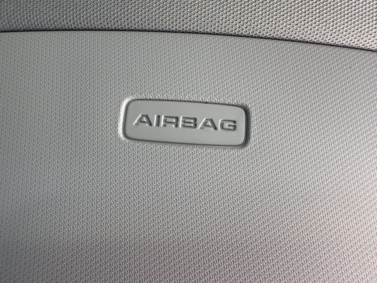 2025 Audi Q3 — fotografija 28