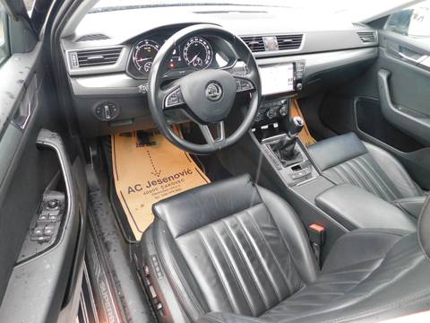 2016 Škoda Superb Combi — sličica 9