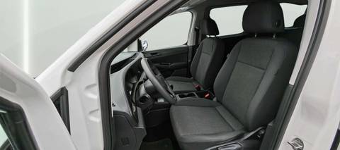2022 Volkswagen Caddy — sličica 13