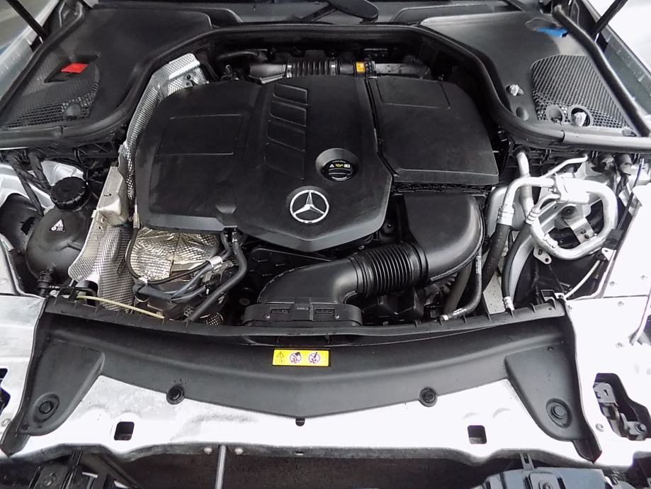 2019 Mercedes-Benz E-klasa — fotografija 27