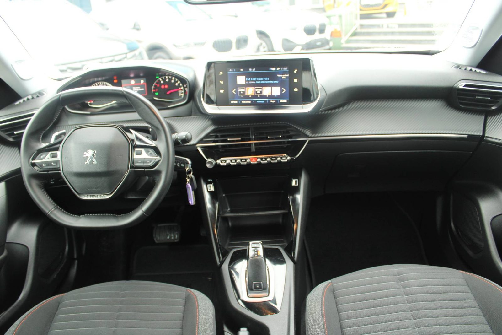 2021 Peugeot 2008 — fotografija 12