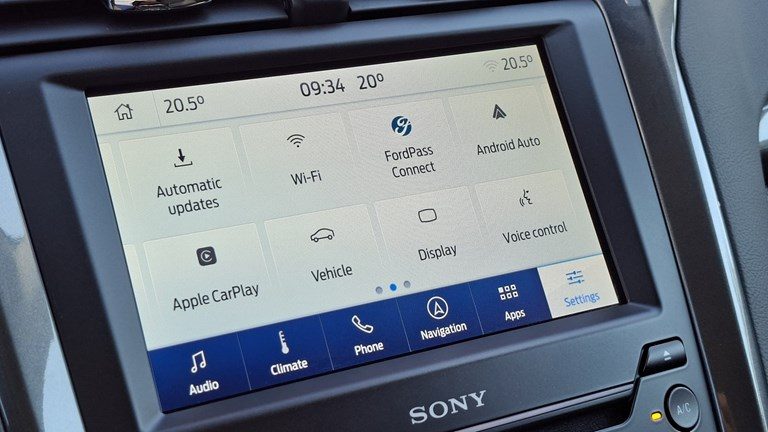2022 Ford Mondeo — fotografija 13