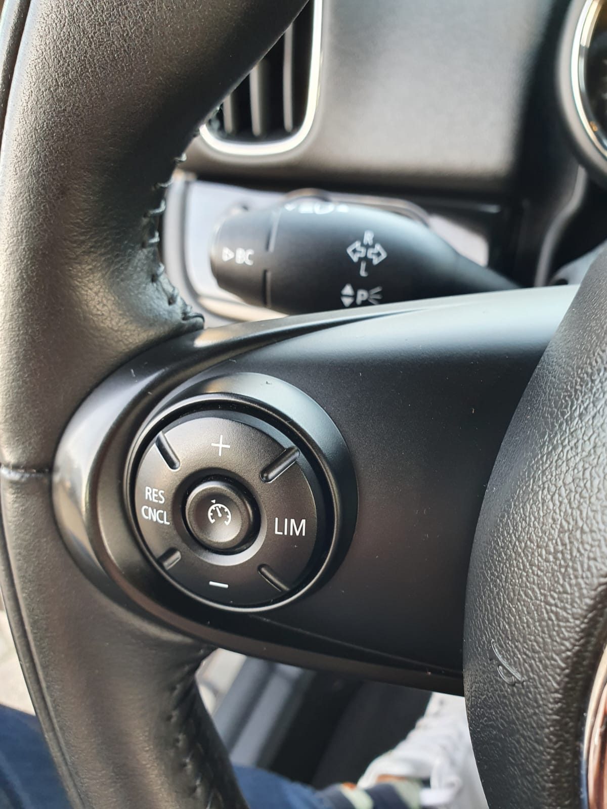 2019 Mini Countryman — fotografija 21