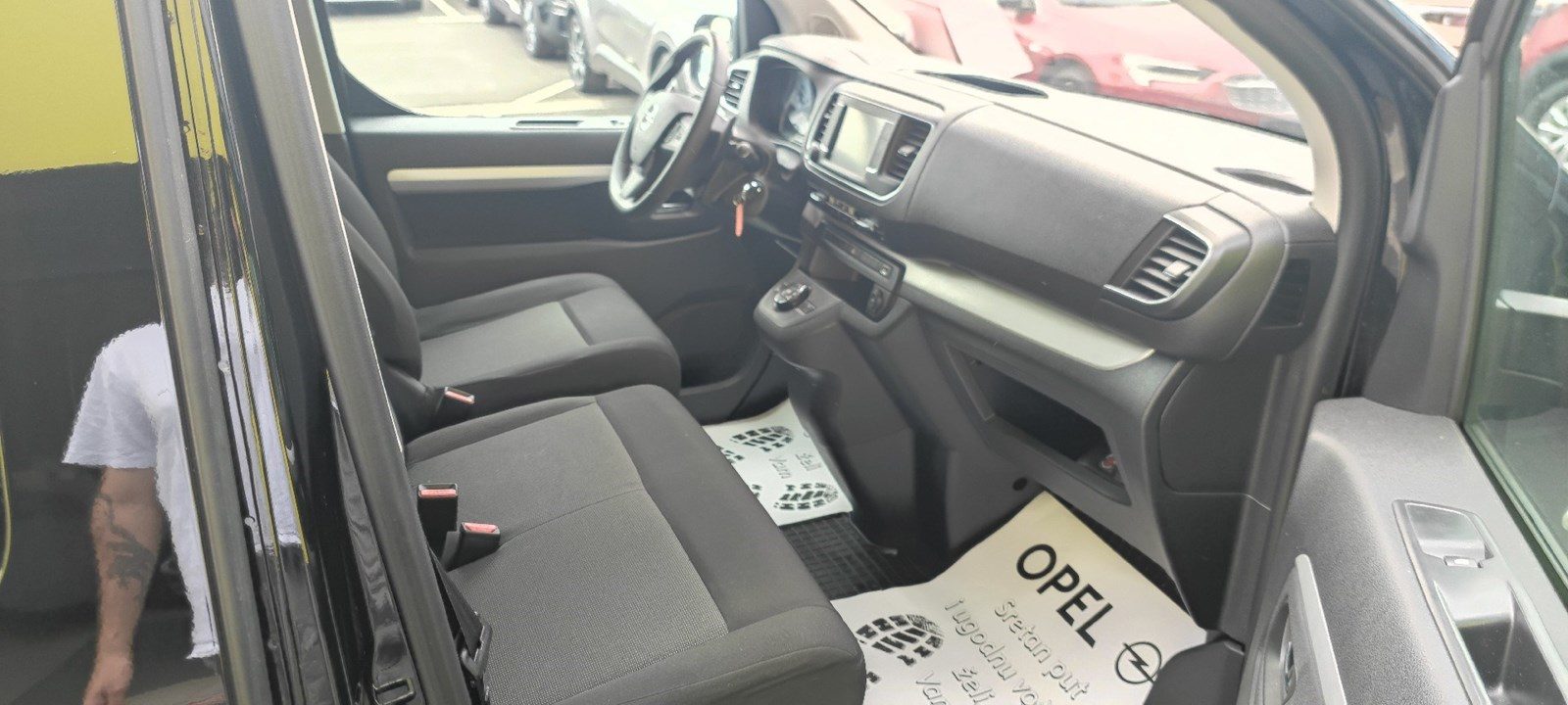 2023 Opel Zafira — fotografija 12