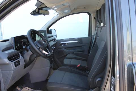 2026 Volkswagen Caravelle — sličica 8
