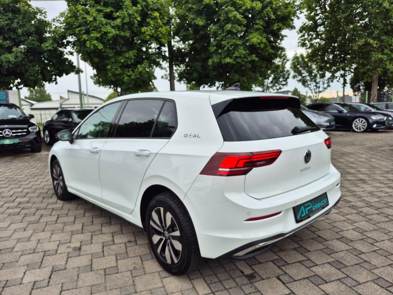 2024 Volkswagen Golf VIII — fotografija 4