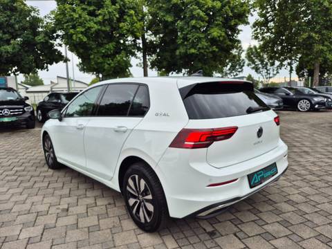 2024 Volkswagen Golf VIII — sličica 4