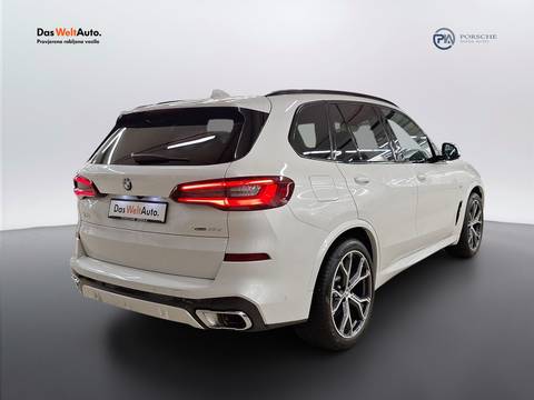 2022 BMW X5 — sličica 5