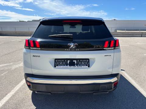 2018 Peugeot 3008 — sličica 11