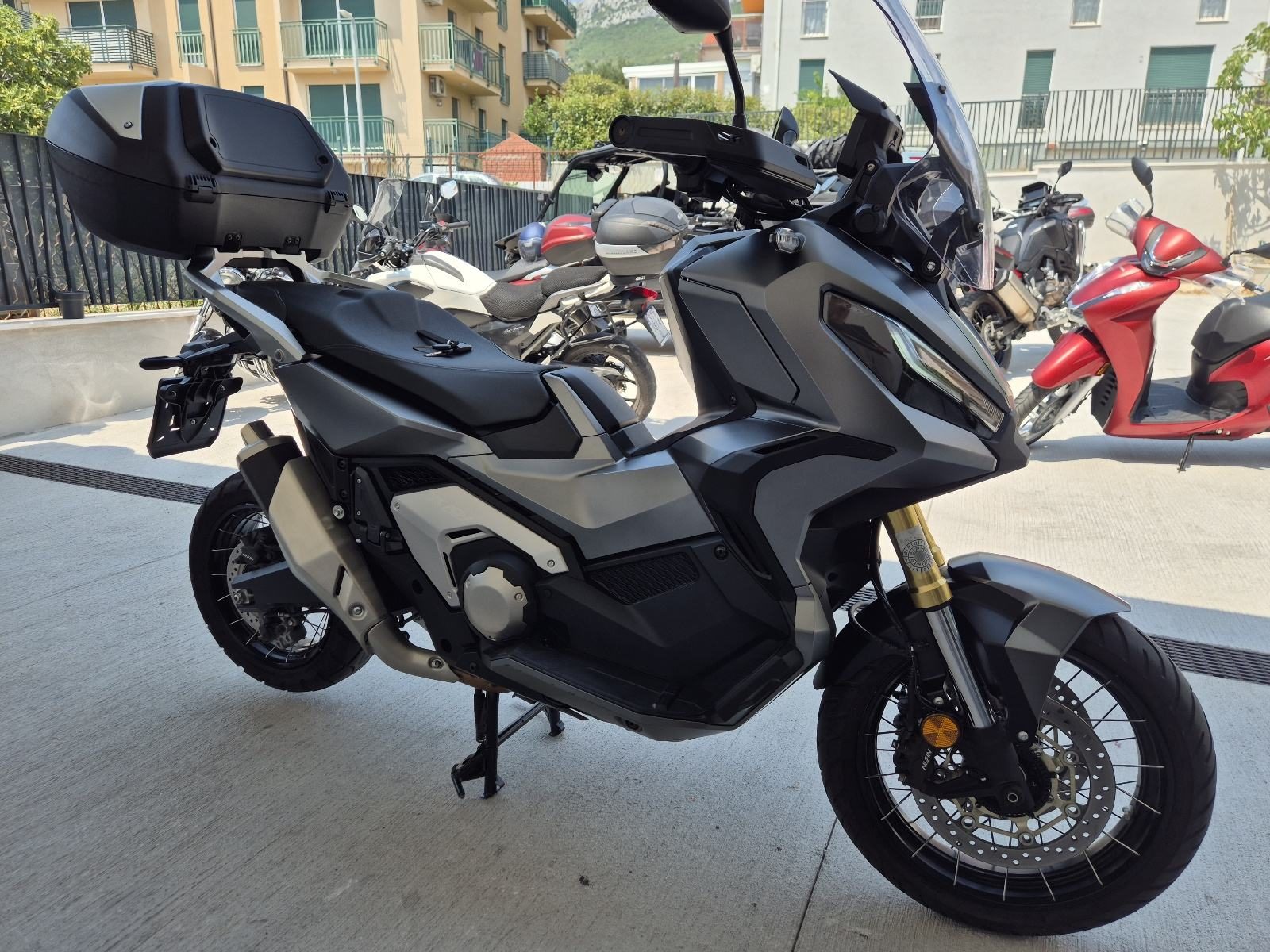 2022 Honda X-ADV 750 — fotografija 10