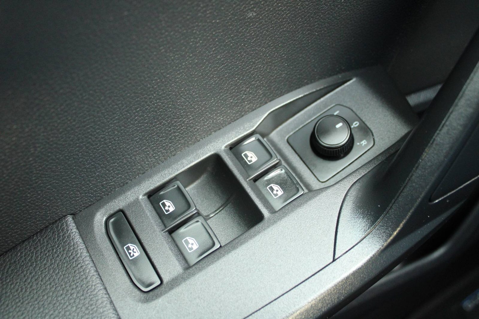 2024 Seat Arona — fotografija 13