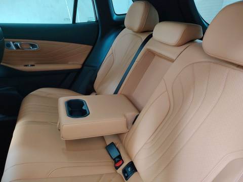 2026 Geely Starray EM-i — sličica 30