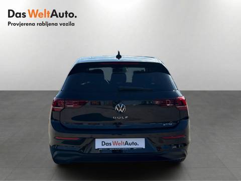 2026 Volkswagen Golf — sličica 4