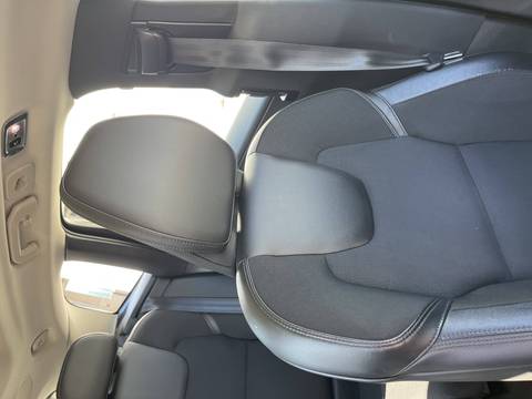 2019 Volvo XC60 — sličica 28
