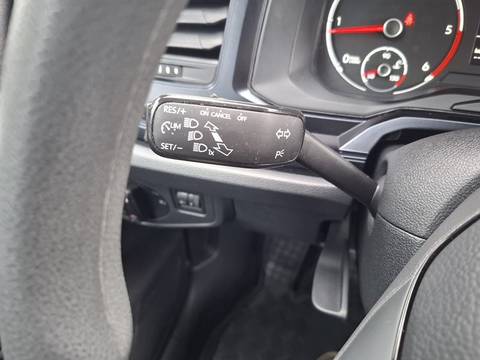 2018 Volkswagen Polo — sličica 15