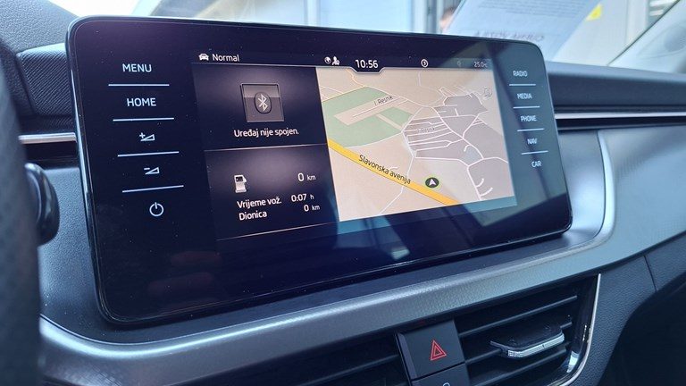 2022 Škoda Kamiq — fotografija 8