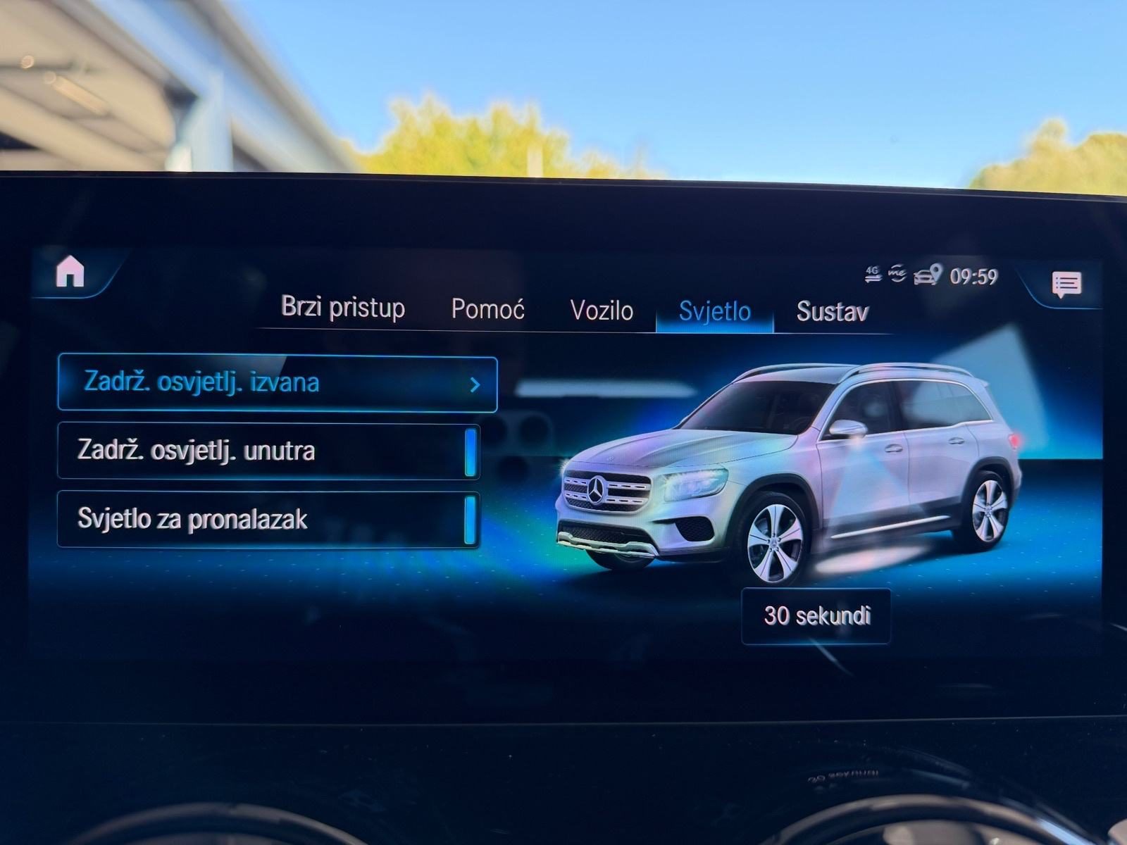 2021 Mercedes-Benz GLB — fotografija 22