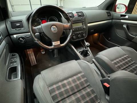2005 Volkswagen Golf — sličica 6