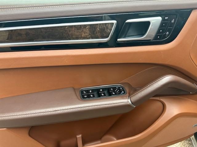 2021 Porsche Cayenne — fotografija 13