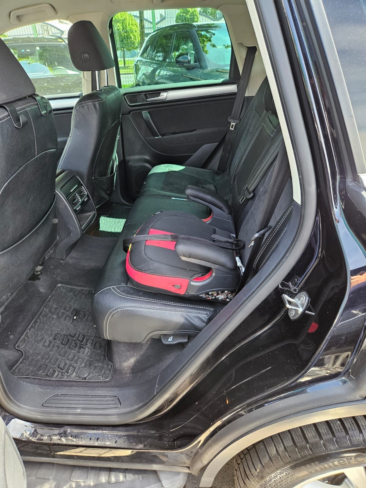 2016 Volkswagen Touareg — fotografija 21