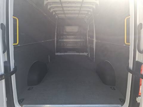 2025 Volkswagen Crafter — sličica 8