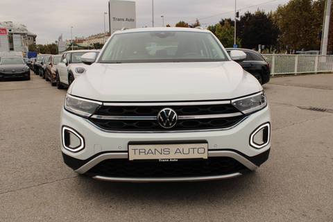2023 Volkswagen T-Roc — sličica 2