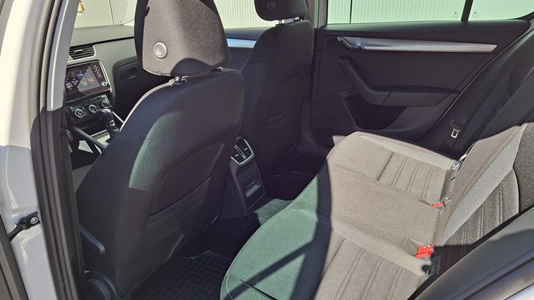 2018 Škoda Octavia — fotografija 8