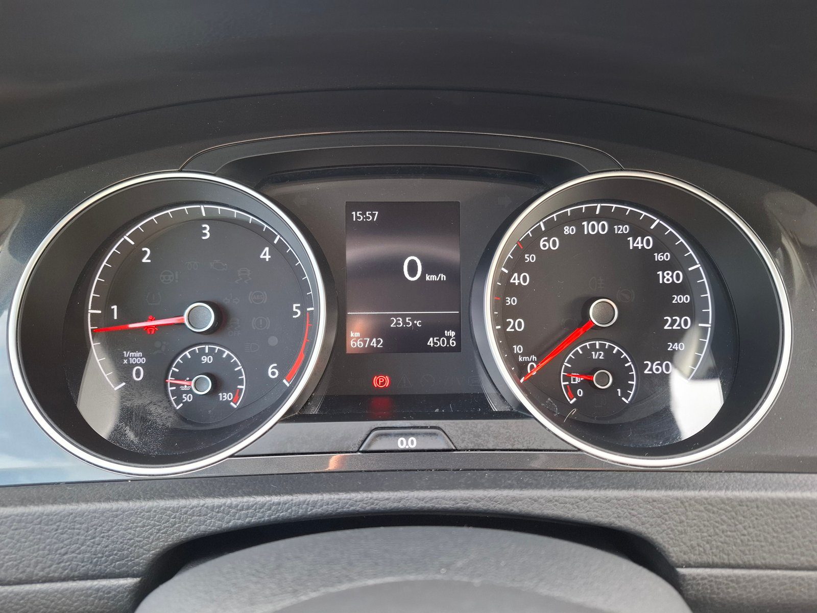 2019 Volkswagen Golf — fotografija 15