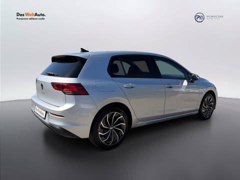 2023 Volkswagen Golf — sličica 8