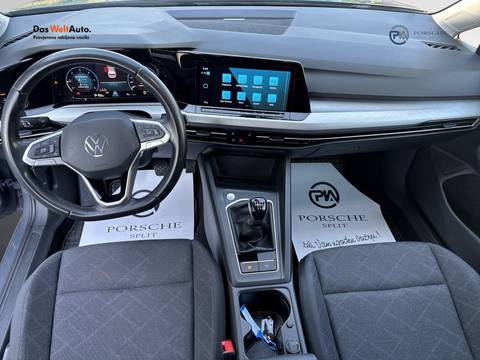 2023 Volkswagen Golf — sličica 12