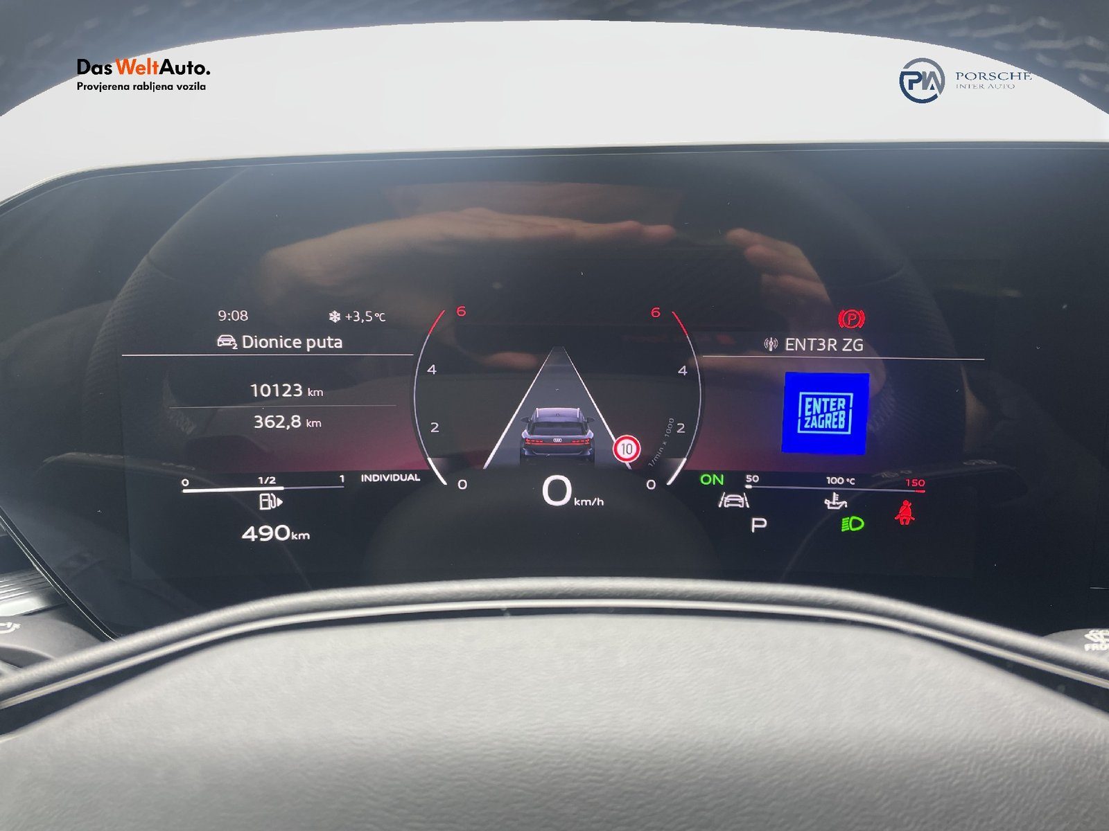 2025 Audi A6 Avant S line — fotografija 15